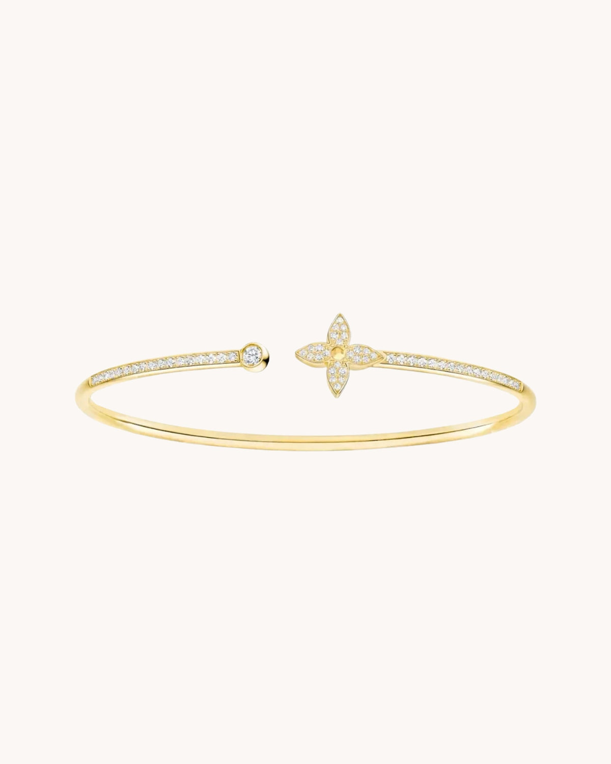 EXCLUSIVE | Gold Star Bracelet
