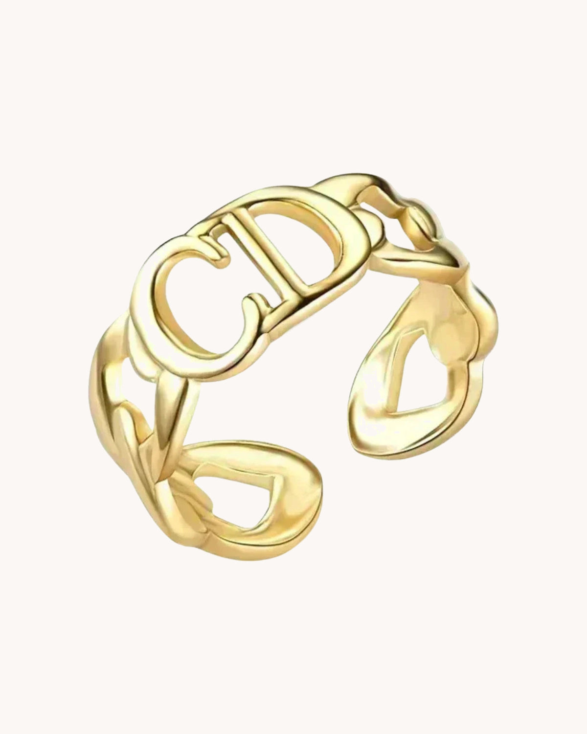 EXCLUSIVE | Nora Ring