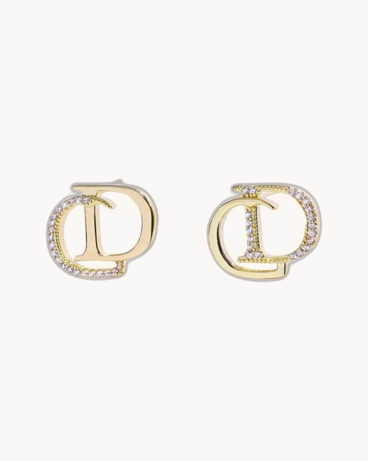 EXCLUSIVE | DR Earrings Gold