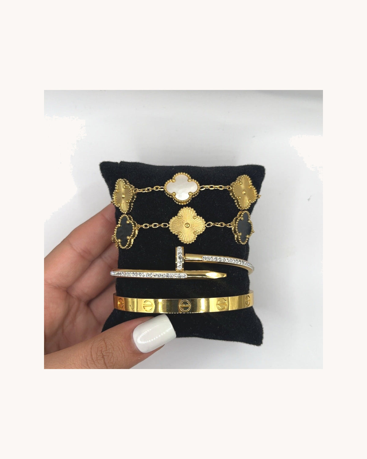 Mayceline Monaco set