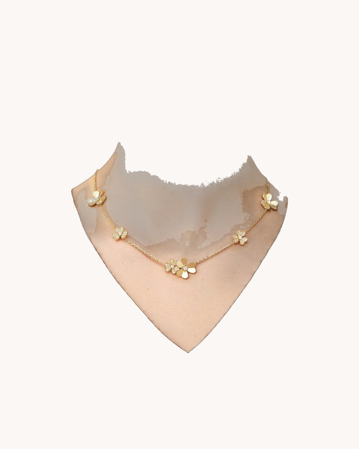 Mayceline Fleur de Lumière Necklace — 9 Flowers — Diamond 18K Yellow Gold — image 2