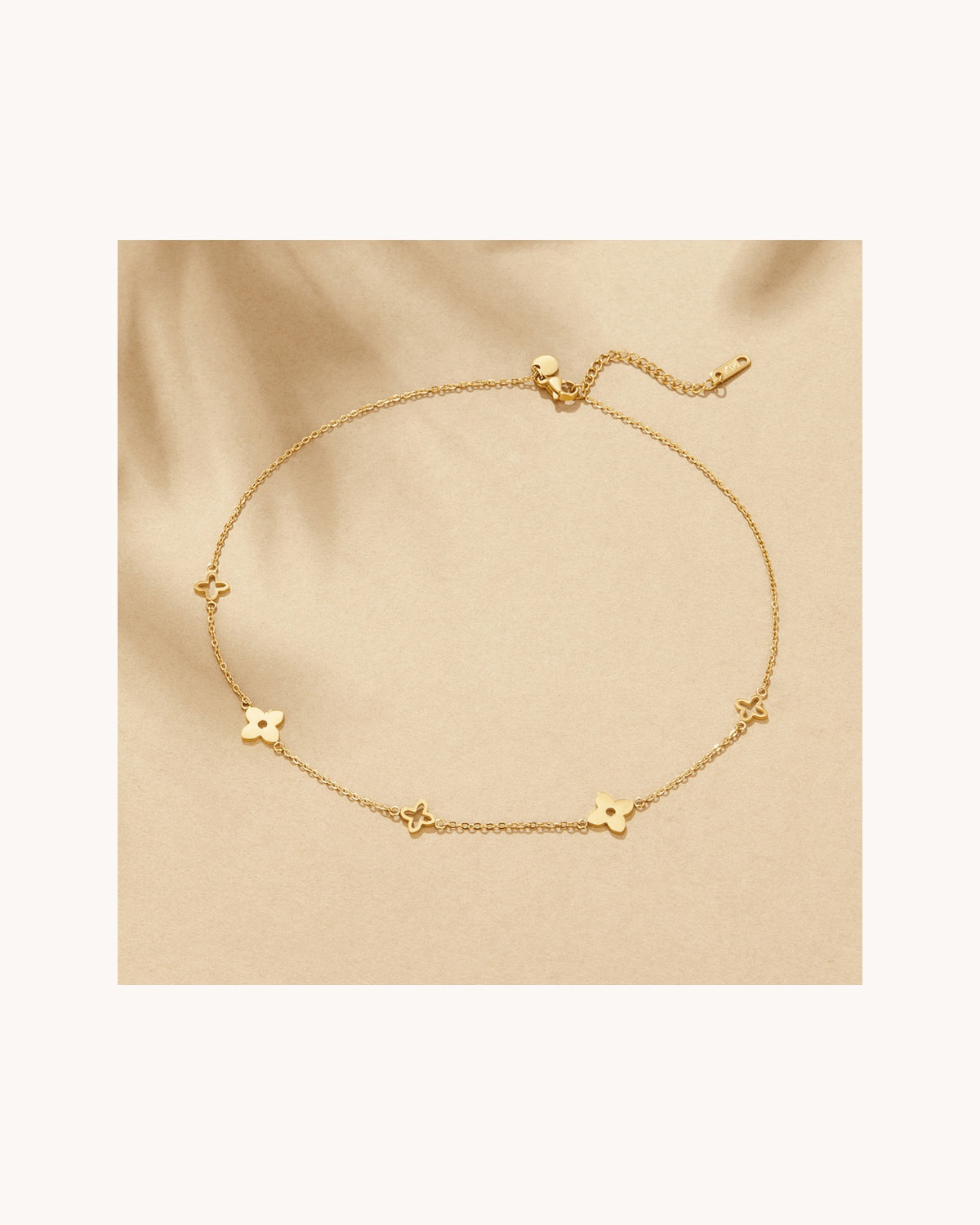 Torini | Petal Necklace Gold