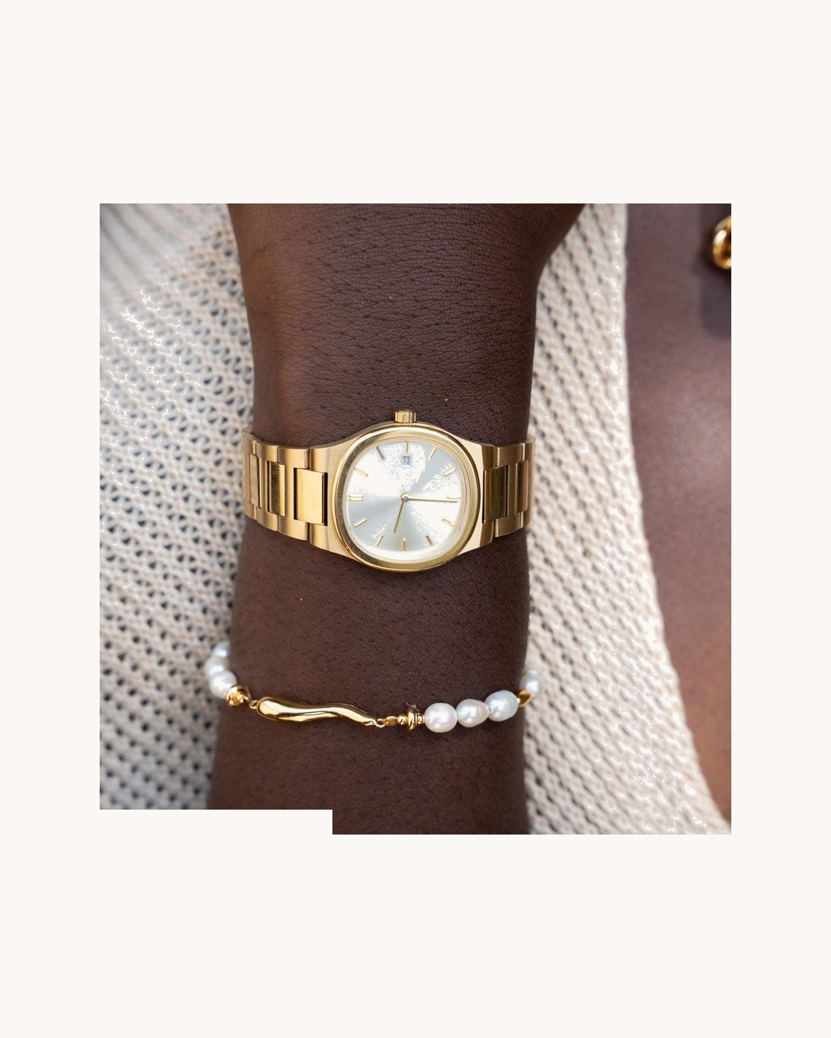 Mayceline | Watch Gold Wave