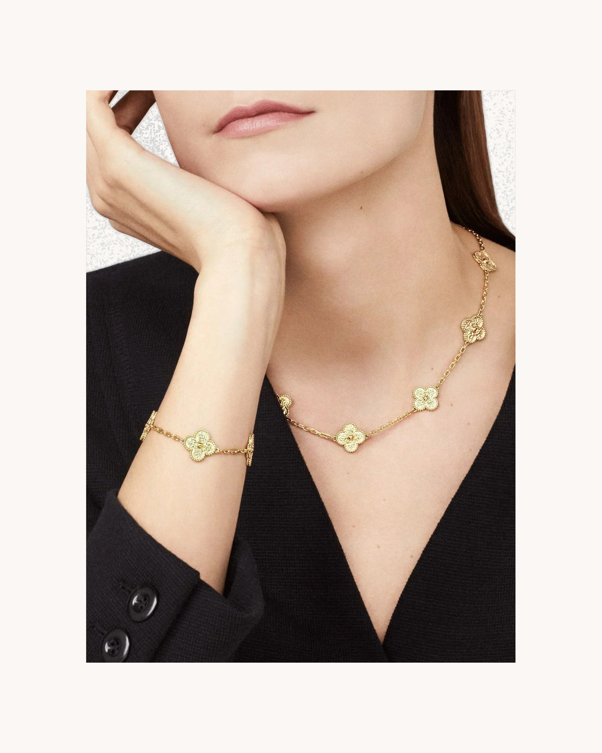 CLOVER | 10 Motive Gold Necklace