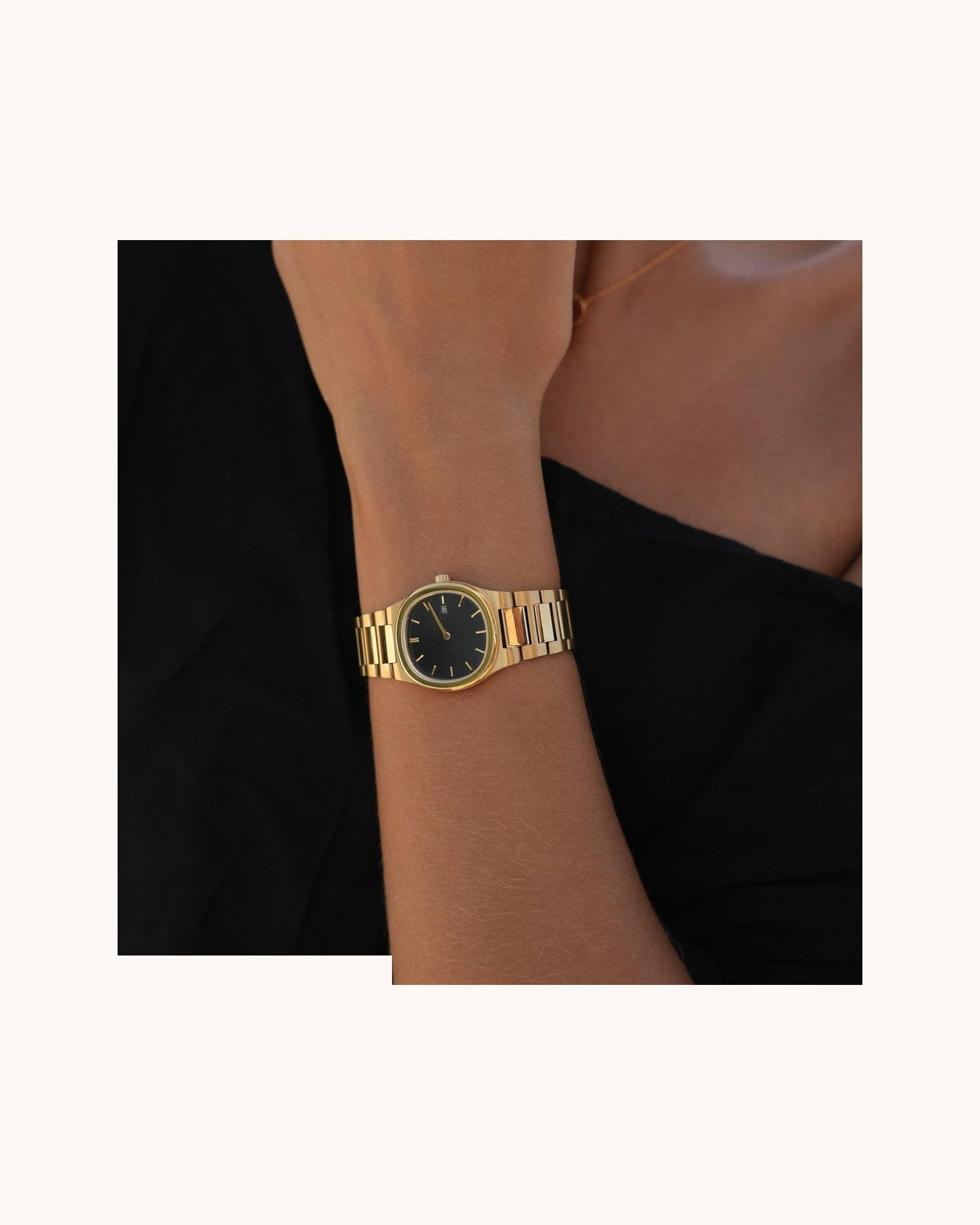 Mayceline | Watch Gold Wave