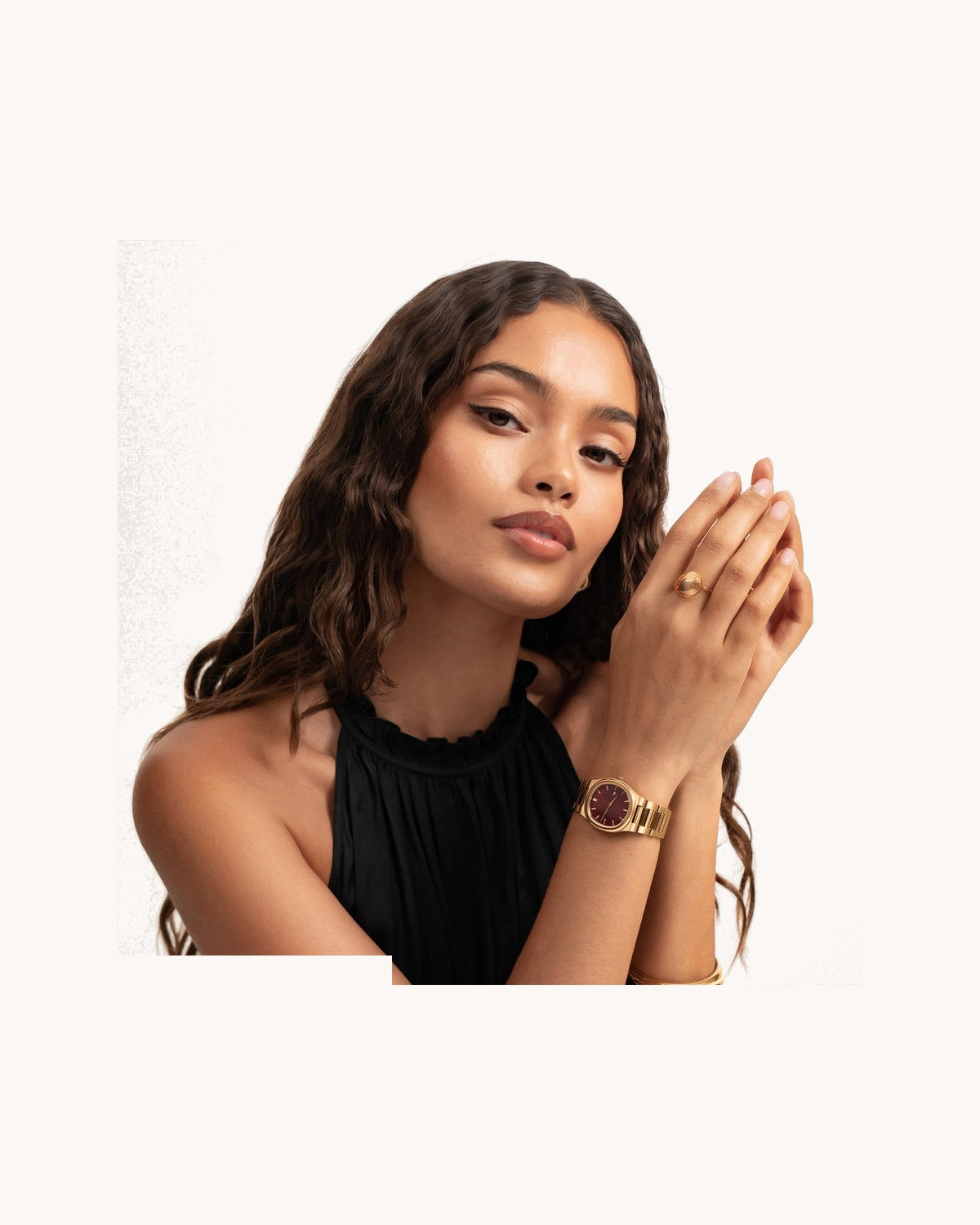 Mayceline | Watch Gold Wave