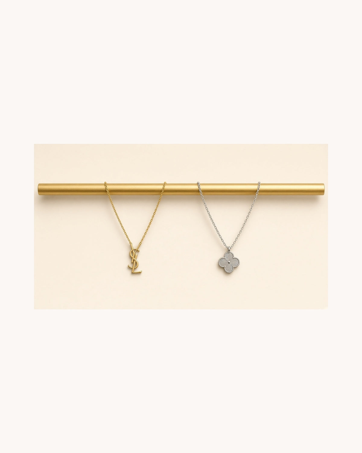Mayceline Saint-Tropez set